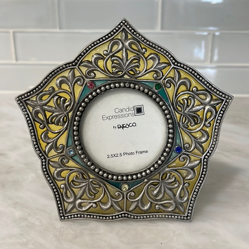 2.5 x 2.5 photo frame